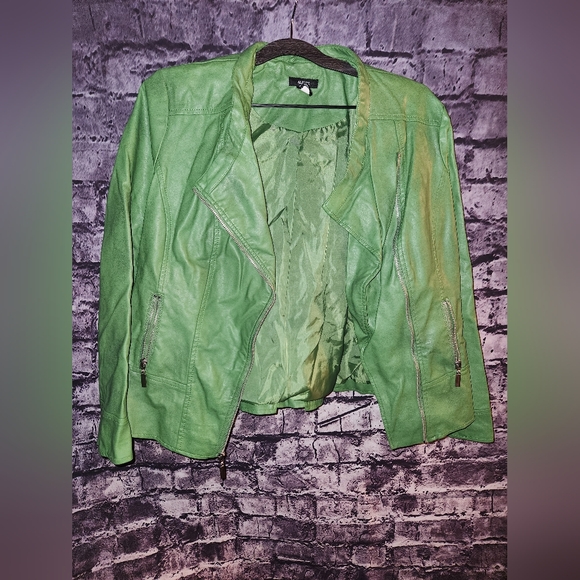 Alfani Green Faux Leather Jacket sz Medium - Picture 2 of 3